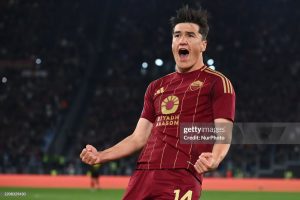 Shomurodov “Roma” — “Yuventus” bahsining eng yaxshi futbolchisi deb topildi