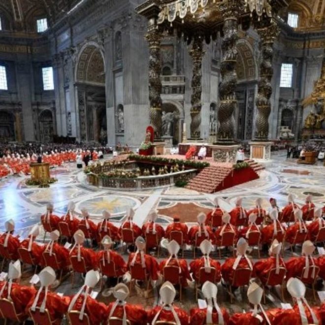 Vatikanda kardinallar yangi Rim papasini saylay olmadi