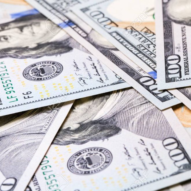 O‘zbekistonda dollar kursi pastladi