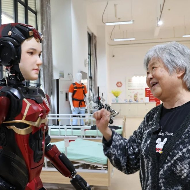 Xitoy keksalarga yordam beradigan robotlarni sinovdan o‘tkazishni boshlaydi