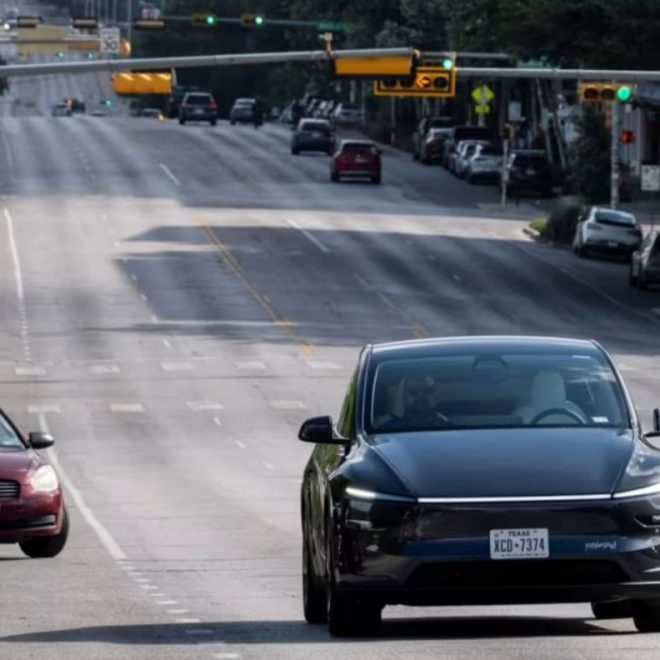 Tesla Texasda robotaksi servisini ishga tushirdi