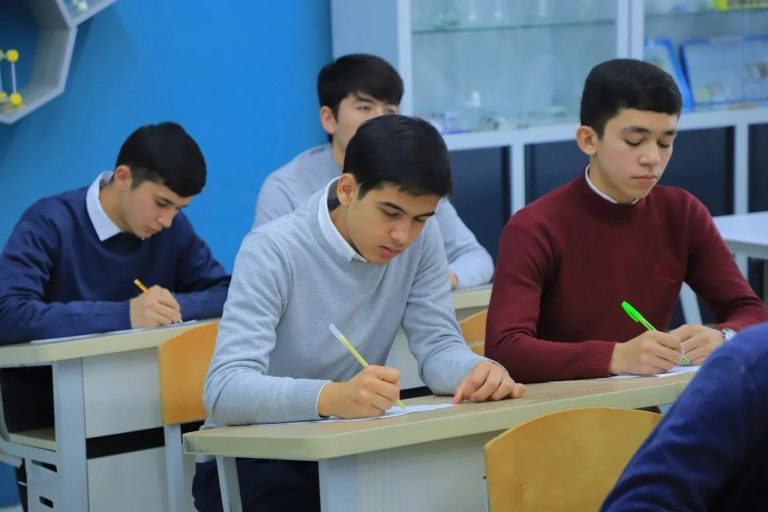 O‘zbekistonda endi 7-9-sinf o‘quvchilari universitetda ham o‘qitiladi
