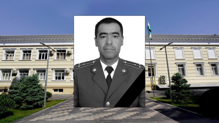 Andijonda profilaktika inspektori mast fuqaro pichoqlashidan vafot etdi