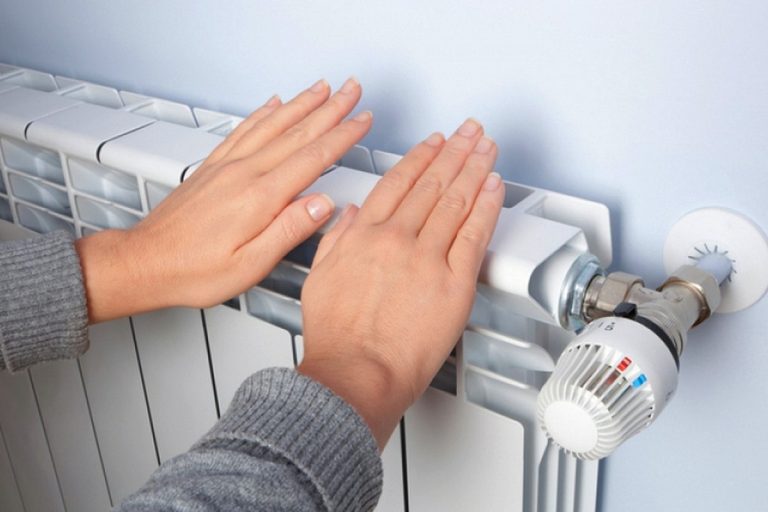 Toshkentda deputatlar issiq suv va issiqlik ta’minoti tariflari oshirilishini ma’qulladi