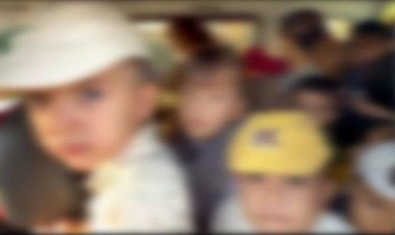 Navoiyda mast holda 23 nafar bolani tashigan Damas haydovchisi ushlandi