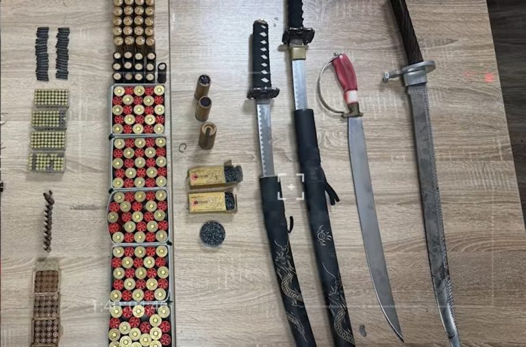 Toshkentda jamoat joylarida tigʻli buyum olib yurgan 1,5 mingdan ortiq fuqaroga chora koʻrildi