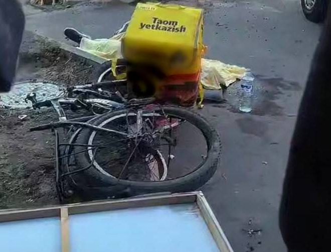 Toshkentda yuk mashinasi urib yuborgan kuryer halok boʻldi