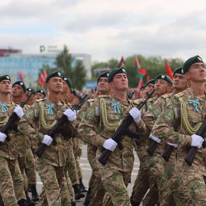 30 yildan ortiq xizmat qilgan harbiylar pensiyasi oshirilishi mumkin