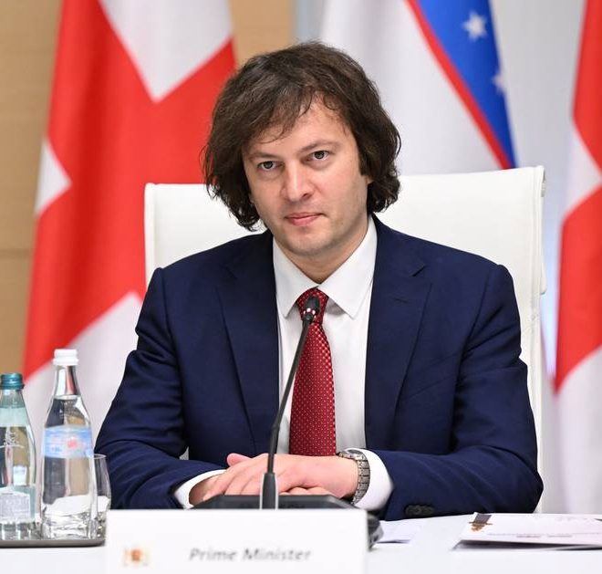 “Dunyoda rahbarlar tanqis, ammo O‘zbekistonda buyuk yetakchi bor” — Gruziya bosh vaziri